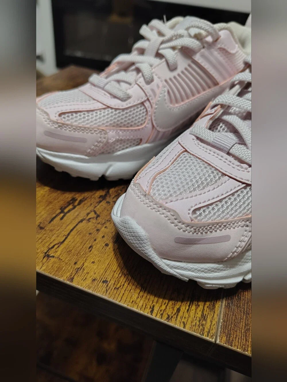 Nike Kids Pink Vomero 5 Size 13c